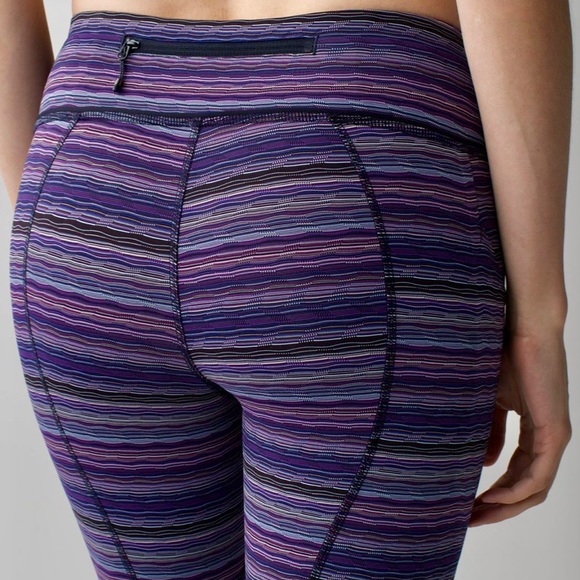 Lululemon Pace Rival Crop
Space Dye Twist Ultra Violet Multi / Naval Blue - Picture 3 of 9